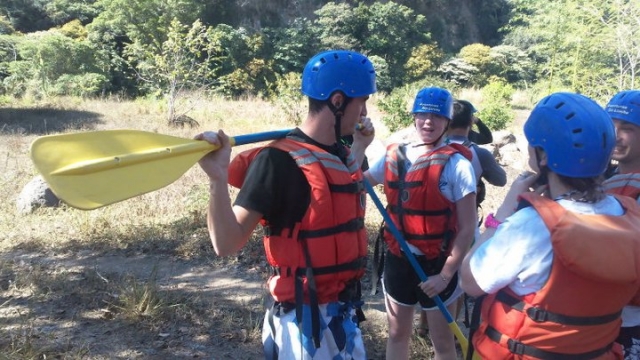  Bereit für das Rafting-Abenteuer 